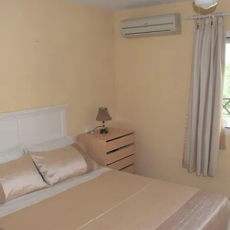 Apartamento Gamonal Residencial *