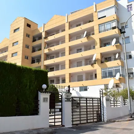 Apartamento Gamonal Residencial *
